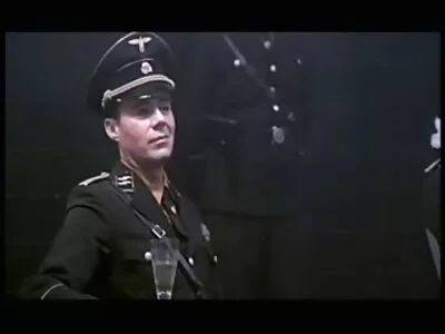 Mielőtt a punciját ökölbe szoríthatná, ki kell ingyen pornó film nyújtania
