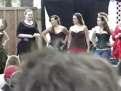 A ingyen nézhető szex videók csúnya szőke ribanc Szerbiából soha nem utasítja vissza az anális behatolást