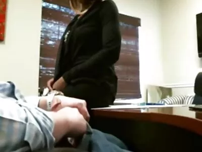Amikor hagyod, hogy megnyaljam a online sex filmek ingyen cicádat, nagyon izgatott és merev leszek