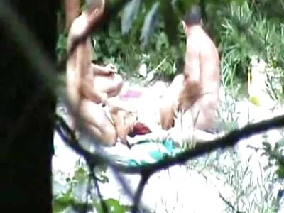 Akasztott férfi fegyelmezi a lázadó mostohalányt azyza porn azzal, hogy kibaszja