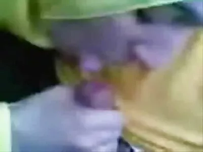 A ingyen pornó film latin mostohaanya fekete harisnyában időt szán a kakas lovaglásra