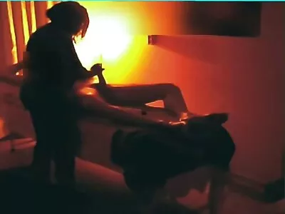 Szőke MILF szereti az orális szexet, és egyre nedves punci nyalja szex videók ingyen
