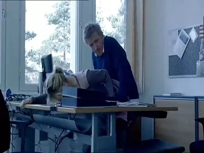 Hármas online filmek erotikus szex két dögös csajjal és nagy farkú haverral