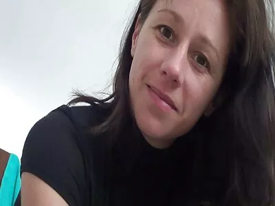 Két csodálatos sztriptíz  szar a színpadon