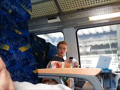 A ingyen oorno természetes barna szépség szőrös muffot üt